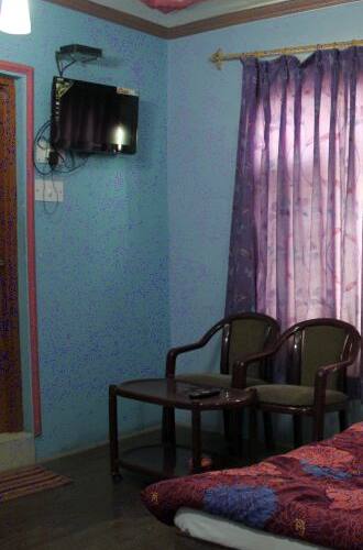 Hotel Grand Tabiyah, Srinagar 4
